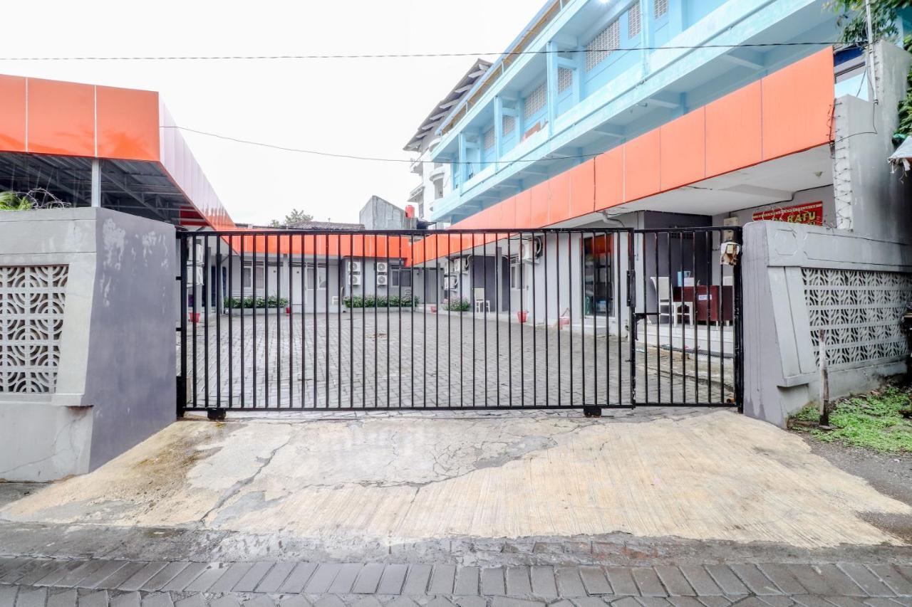 Ratu Guesthouse Sleman  Bagian luar foto