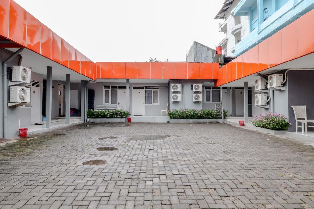 Ratu Guesthouse Sleman  Bagian luar foto