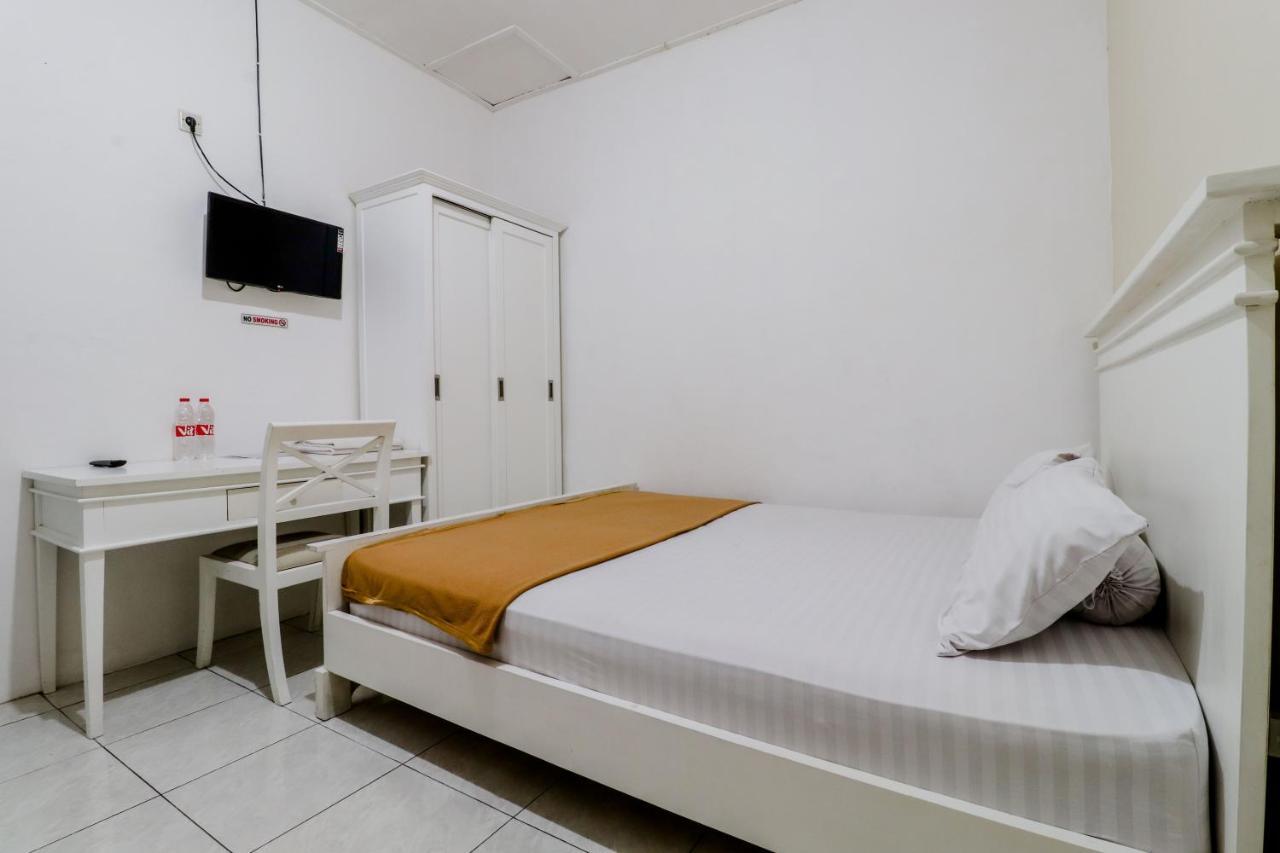 Ratu Guesthouse Sleman  Bagian luar foto